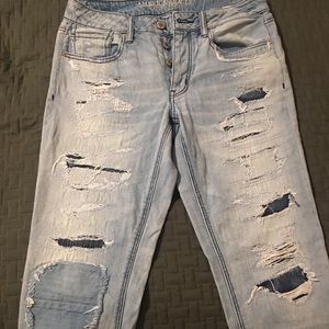 AE Tomgirl Jeans